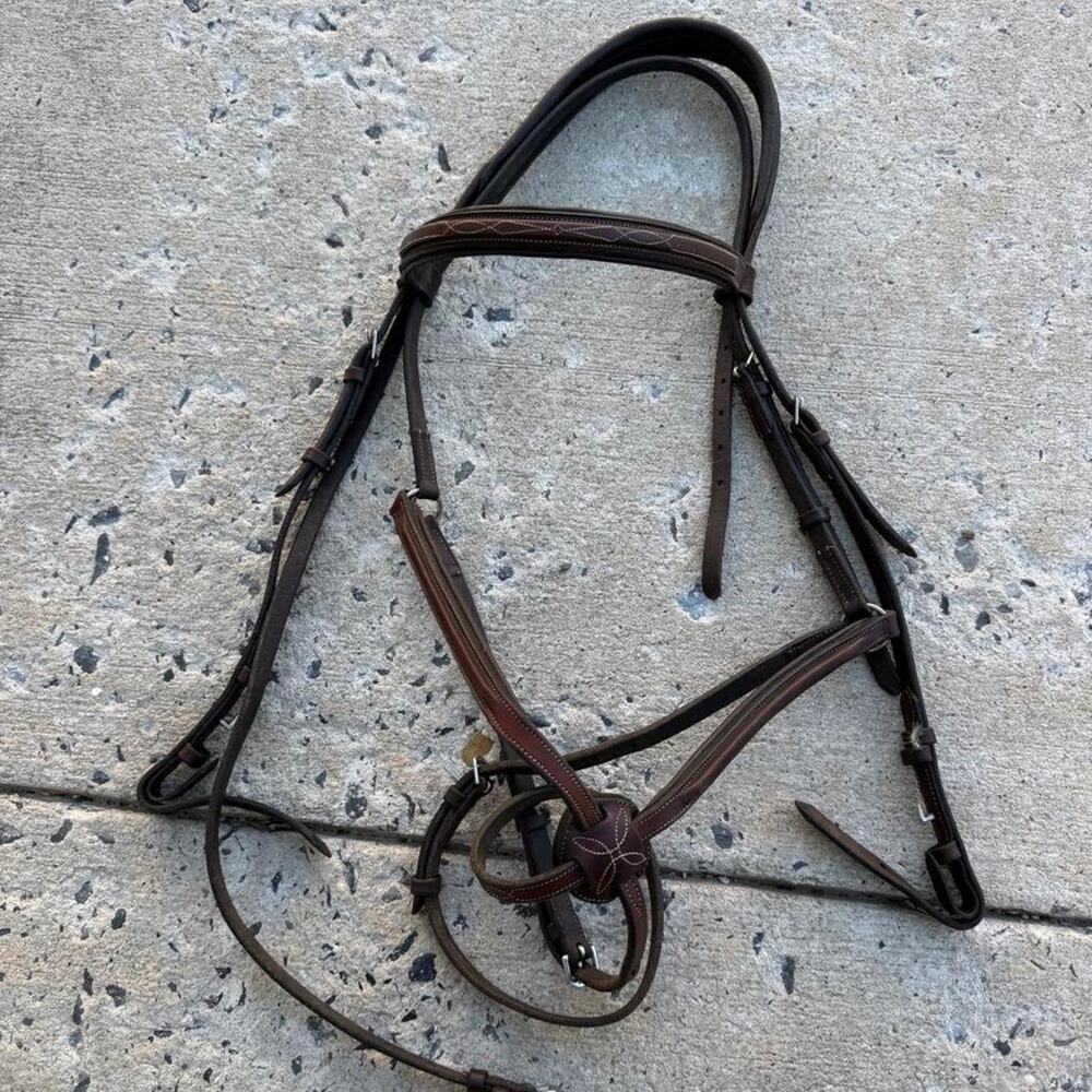 Arc de triomphe brown figure 8 bridle